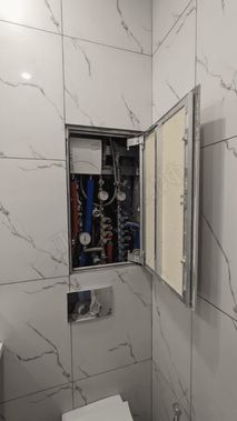 Люк под плитку Секрет 3.0 200*650 Люк под плитку Секрет 3.0 200*650