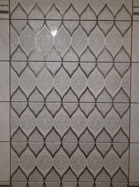 Люк под плитку Нажимной Секрет-Лайт 400*550 Люк под плитку Нажимной Секрет-Лайт 400*550