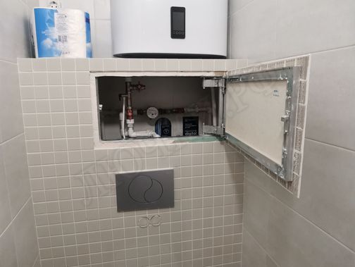 Люк под плитку Нажимной Секрет-Лайт 400*550 Люк под плитку Нажимной Секрет-Лайт 400*550