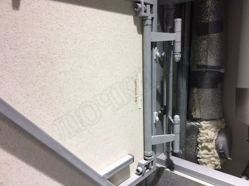 Люк под плитку Нажимной Железяка 800*700 Люк под плитку Нажимной Железяка 800*700