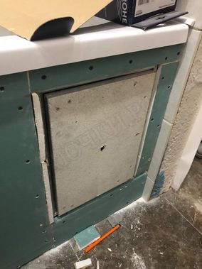 Люк под плитку Нажимной Секрет-Лайт 2 створки 750*300 Люк под плитку Нажимной Секрет-Лайт 2 створки 750*300