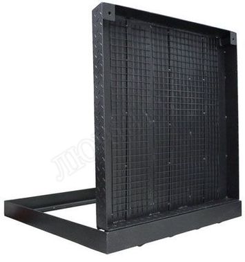 Люк под брусчатку Брус Ли Стальной Люк под брусчатку Брус Ли Стальной